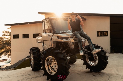 Image: 501Bryze Releases New Visual For "Hawkm501"