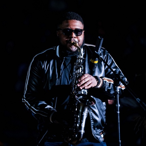 Image: “Last Night” by Mike Williams on Sax Sets the Mood with Jazz and R&B Fusion
