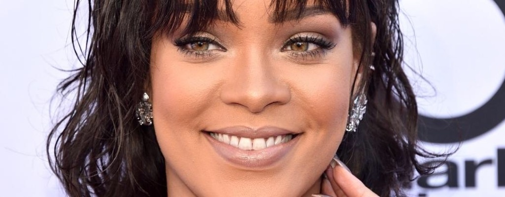 Image: Is Rihanna Hinting At New Music?