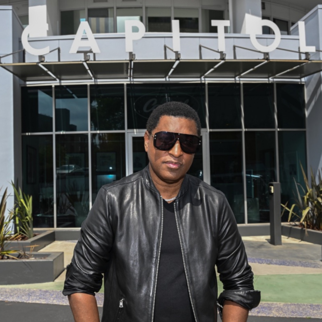 Image: BABYFACE SIGNS WITH CAPITOL RECORDS, UNVEILS NEW PROJECT, GIRLS’ NIGHT OUT
