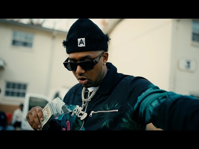 Image: Rico Cash Drops New Video "Invisible"