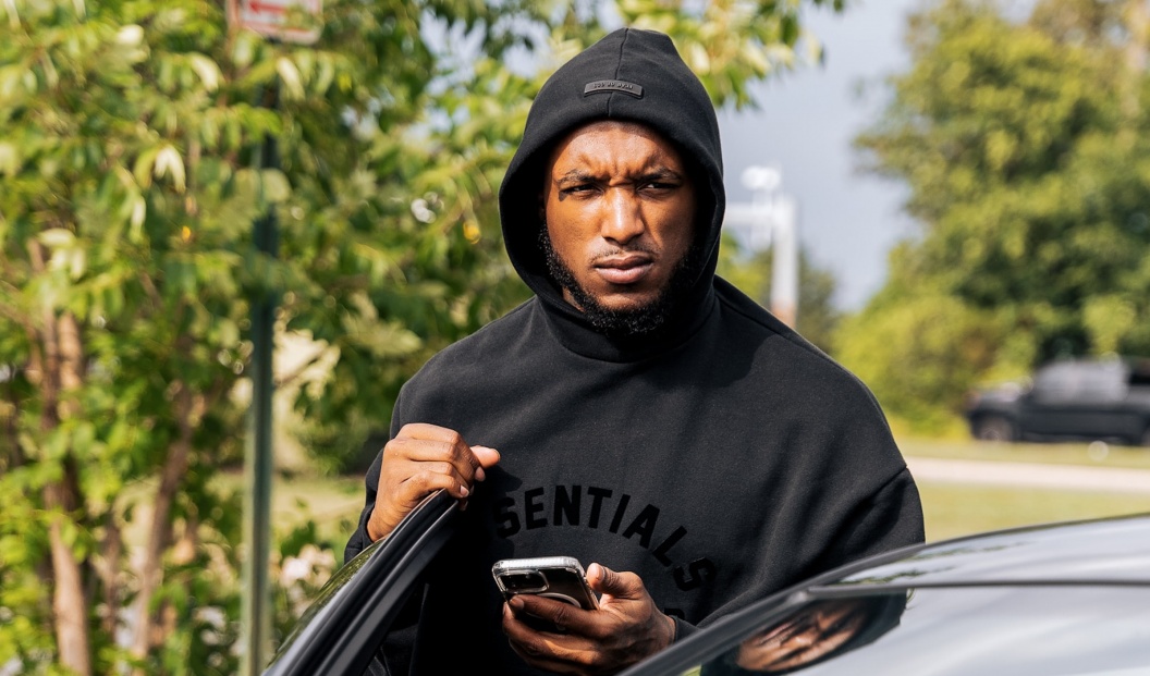 Image: Tmcthedon Previews 'Heartless Romantic' With New Video "Headshots"