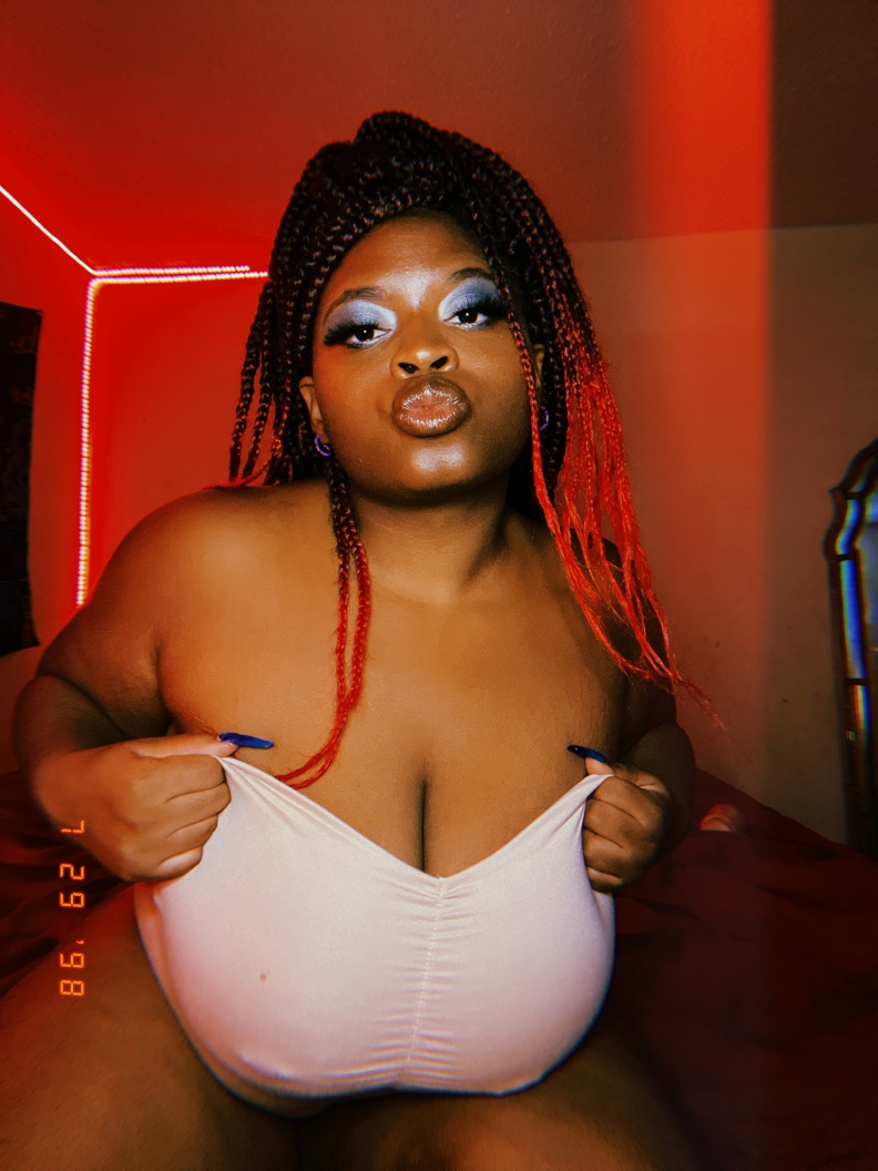 Image: A New Fun Song released called “Ratchet Type” by Gawd Bambi