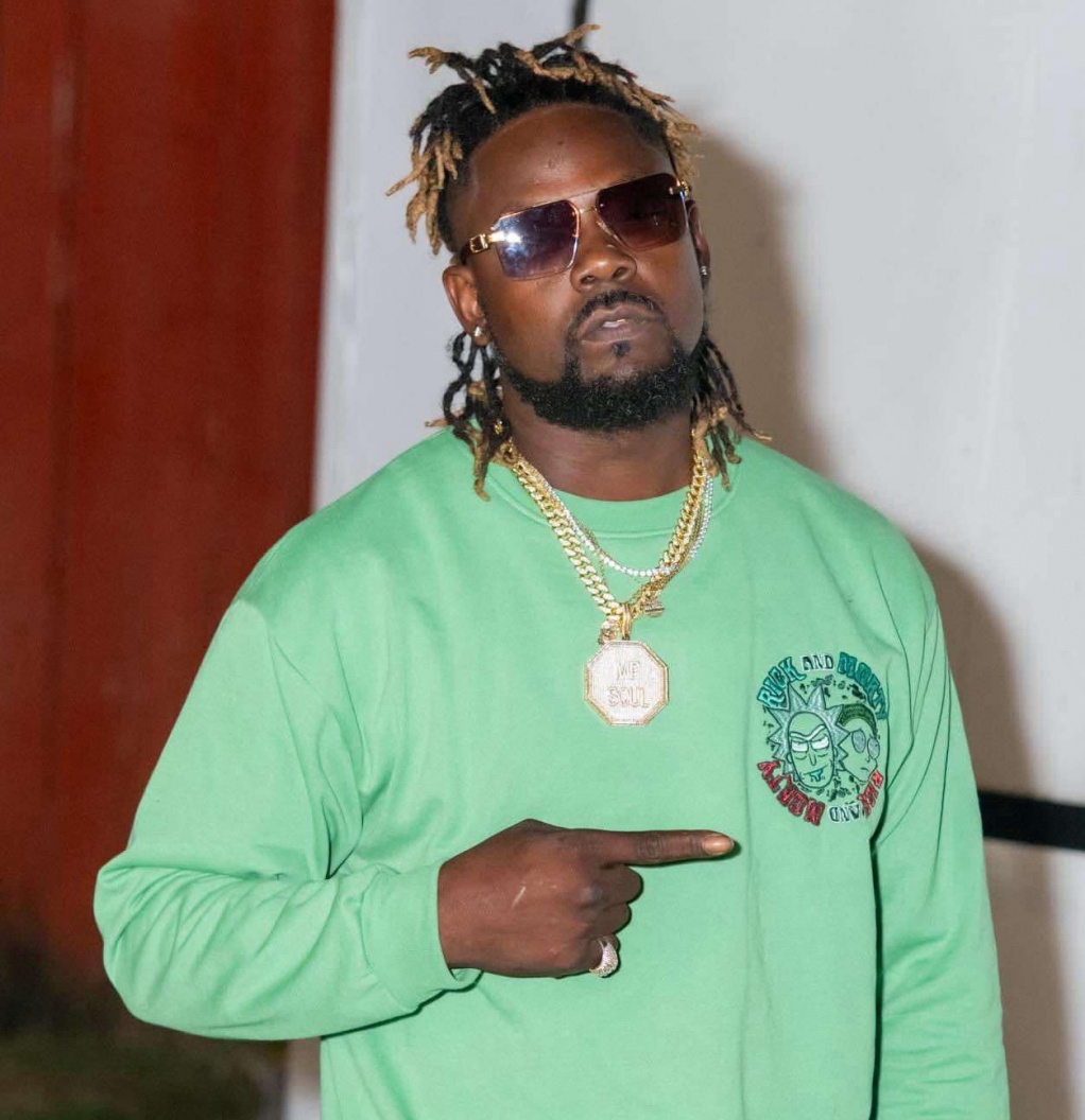 Image: MP Smooth Brings Grown Folks Vibes with “Unk Outside Tonight”