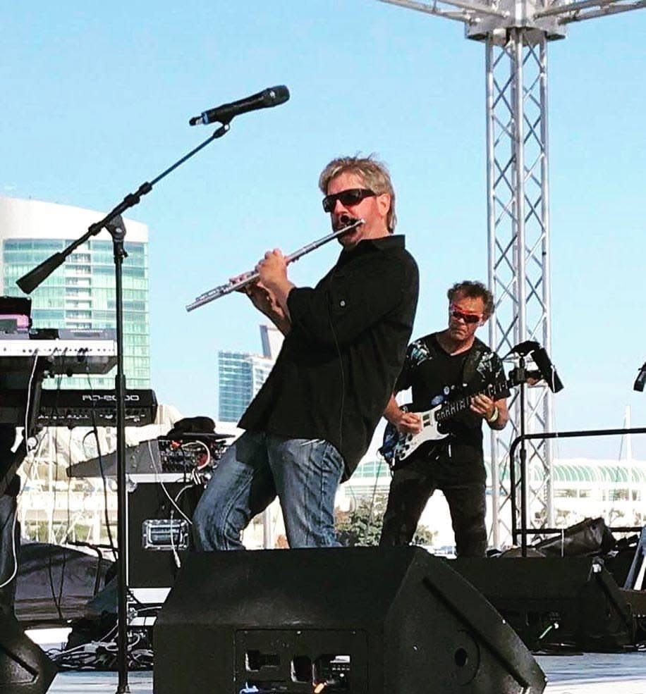 Image: Eric Evans Delivers a new Smooth Jazz Single “Easy Strides”