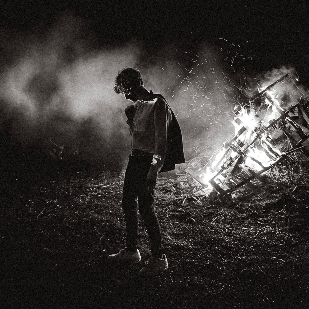 Image: New Alienz Alive Kaden Jordan Drops New Single "Set Me On Fire"
